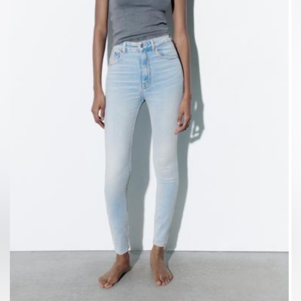 ZARA High-Rise Light Wash Skinny Jeans